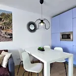 Sea Views - Pool - Location - Free Parking *