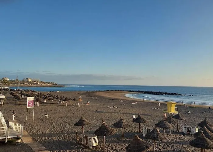 Apartment Sea Views - Pool - Location - Free Parking